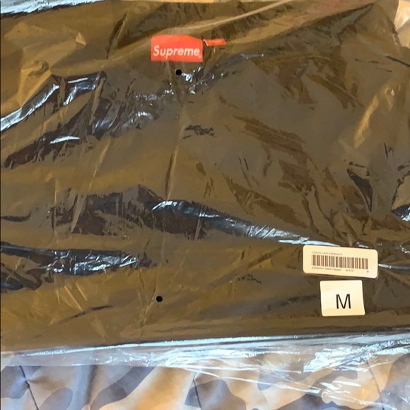 Supreme ss20 cutout box logo crew neck - Picture 7 of 8
